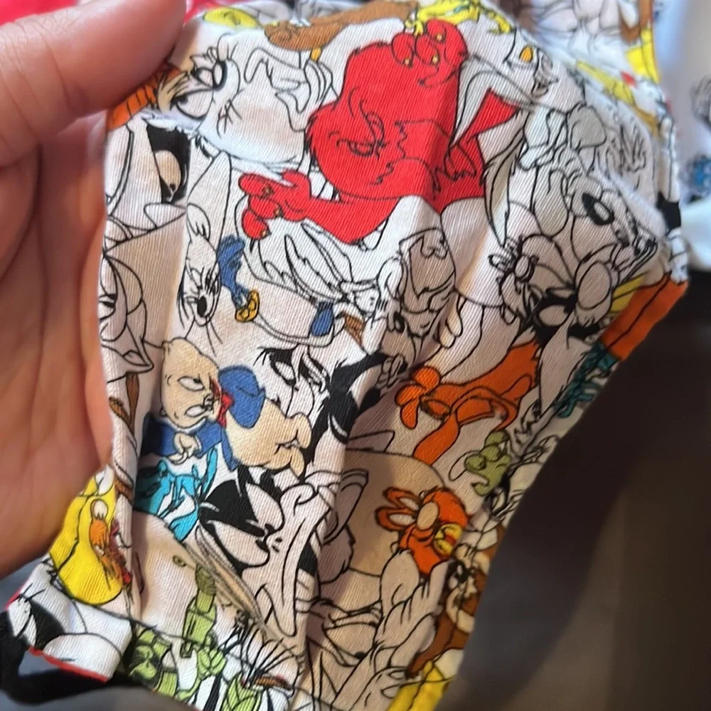 Bundle of 5 Women’s Disney Minnie Mouse & WB Looney Toons Face Masks